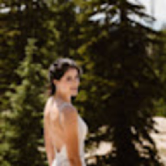 Mackenzie Kloss - Poshmark Profile Picture of Mackenzie Kloss (@kenziekloss) on Poshmark