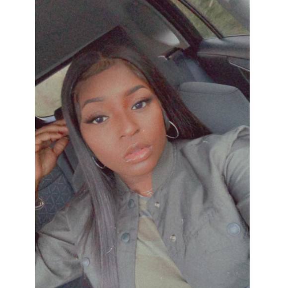 Profile Picture of Brittany Miller (@holyambition5) on Poshmark
