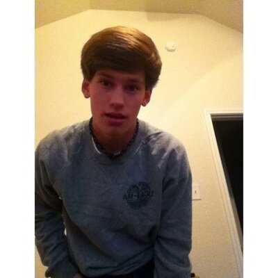 Profile Picture of Josh Corr (@_joshcorr) on Twitter