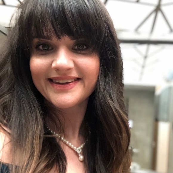 Profile Picture of Jessica Gentile (@jessicagenti198) on Poshmark