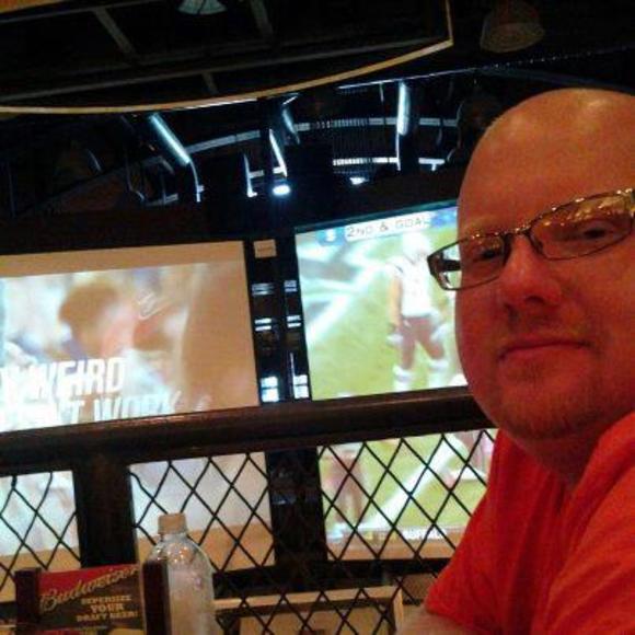 Profile Picture of Scott Shiver (@scottshiver) on Poshmark