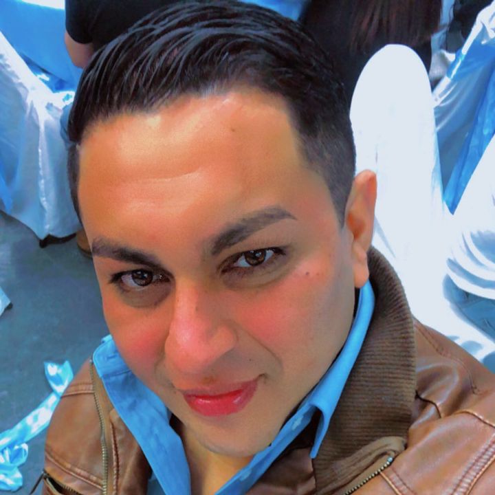 Profile Picture of Roberto_valle1987 (@robertovalle_1987) on Tiktok