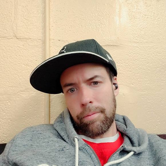 Profile Picture of Andrew Day (@andrewd8884) on Poshmark