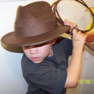 Profile Picture of Michael Boyle (@IncurableLou) on Twitter
