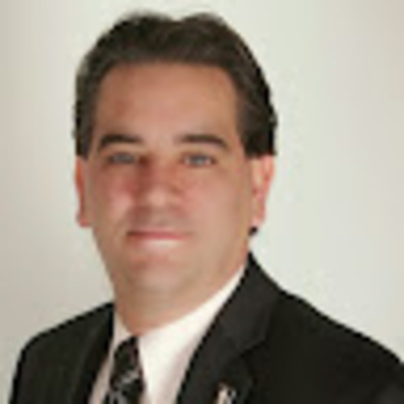 Profile Picture of Craig Hollett (@craighollett) on Poshmark