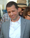 Profile Picture of Jon Cryer - Wikipediaon Wikipedia