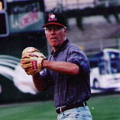 Profile Picture of Tom Tompkins (@OuzelCreeker) on Twitter
