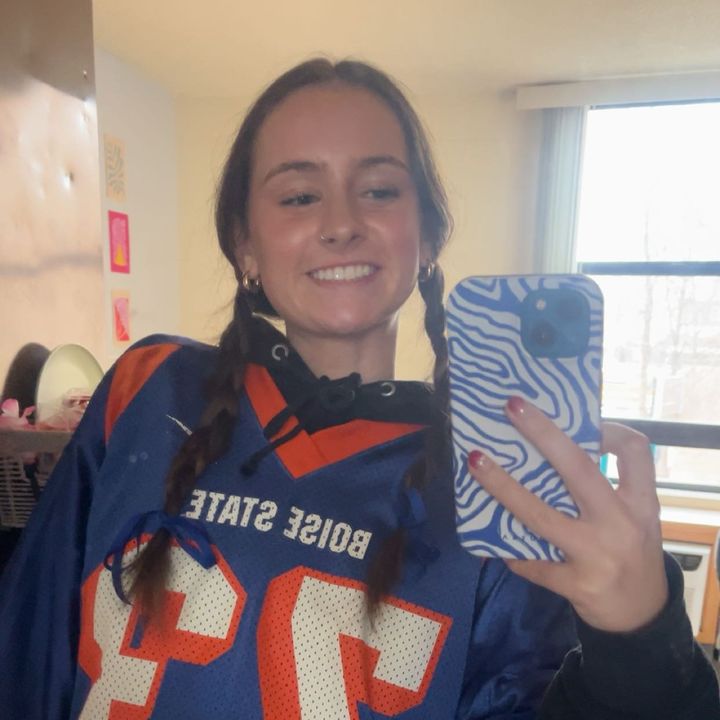 Profile Picture of taylor🤍🍒⭐️ (@shawtaytay) on Tiktok