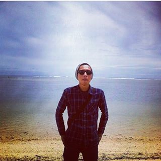 Profile Picture of Robien Avenue (Sandy) (@robien.vanpersie) on Facebook