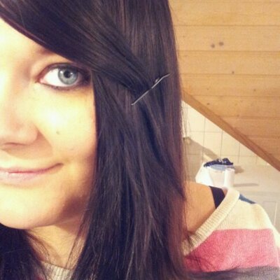 Profile Picture of Lisa Möller (@SockenDiebin) on Twitter