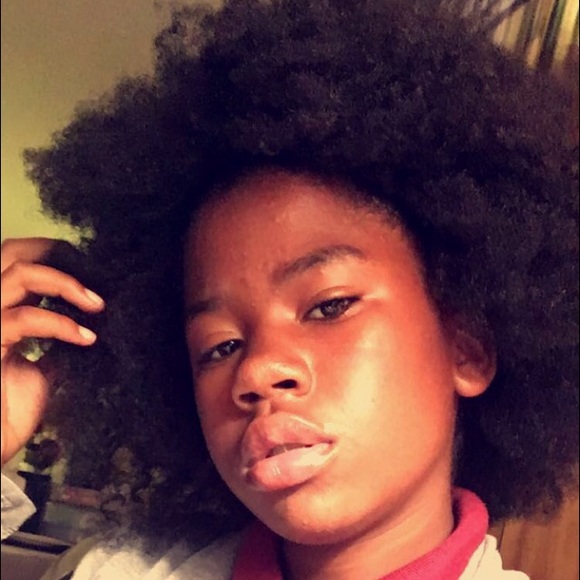 Profile Picture of Janiya Manaigo (@janiyalove123) on Poshmark