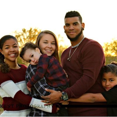 Profile Picture of Chrissie Miyagi (@Hur_icaNeChrisE) on Twitter