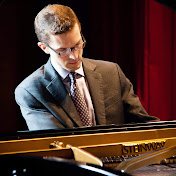 Profile Picture of Evan Mitchell (@evanmitchellpiano) on Youtube