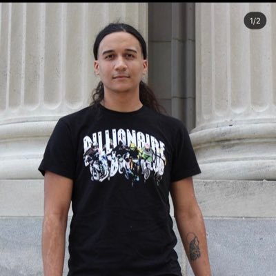 Profile Picture of Devin  🖤 (@DevinCorrea) on Twitter