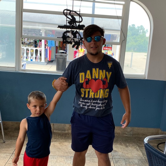 Profile Picture of Christopher Visbal (@cvis17) on Poshmark