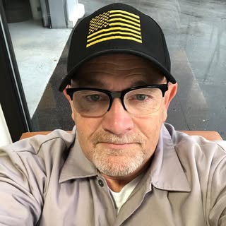 Profile Picture of James Touchstone (@james.touchstone) on Instagram