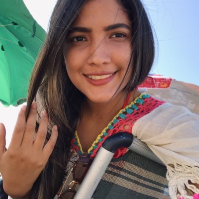 Profile Picture of Nicole Moyano Bazán (@nicolemobaz) on Twitter