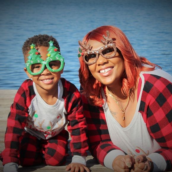 Kenisha Jones - Poshmark Profile Picture of Kenisha Jones (@jewcee77) on Poshmark