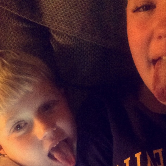 Profile Picture of Alexandra Fetterer (@fett16) on Poshmark