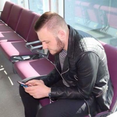 Profile Picture of Tom Hooper (@_TH14) on Twitter