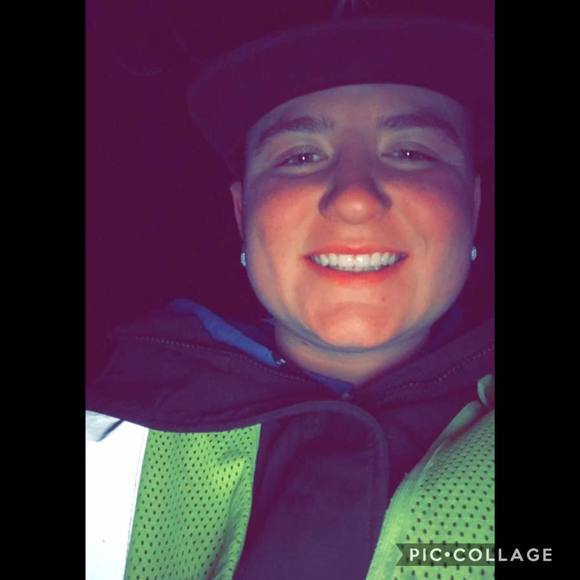 Profile Picture of Kayla Hutton (@khutton6) on Poshmark