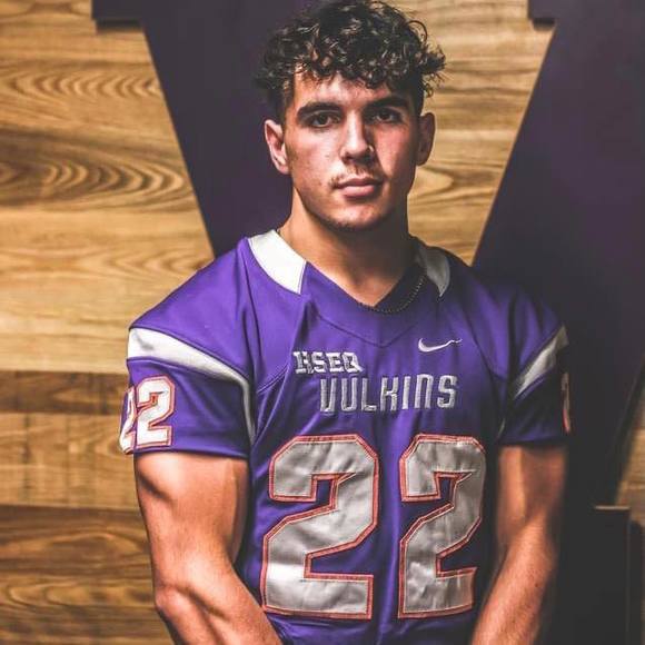 Profile Picture of Isaac Lallier (@isaaclallier) on Poshmark