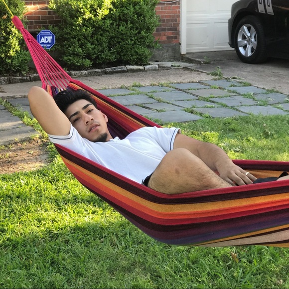 Profile Picture of Kevin Valladares (@z34kev) on Poshmark