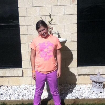 Profile Picture of Hayley Jasmine Magee (@hayjasrox) on Twitter