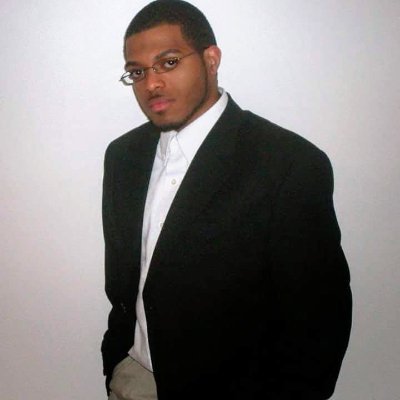 Profile Picture of Christopher C. Young (@young_manna) on Twitter