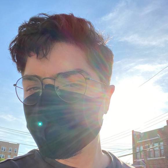 Profile Picture of Steven Valentin (@vennella) on Poshmark