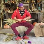 Profile Picture of Dustin Cecil (@misterbroomtown) on Instagram