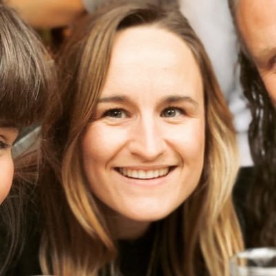 Profile Picture of Claire Dimbleby (@leogeo2012) on Twitter
