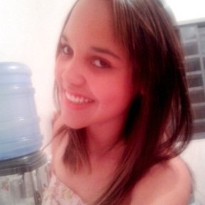 Profile Picture of Bianca Fernandes (@biiancafer) on Twitter