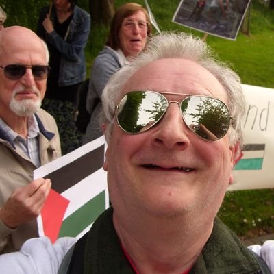Profile Picture of Richard Hutch (@BertRamsbottom6) on Twitter