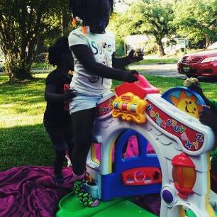 Profile Picture of Charlena (@charlene_pace) on Twitter