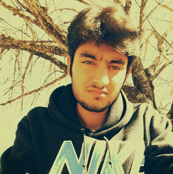 Profile Picture of Jamil Shah (@jamilshah95) on Poshmark