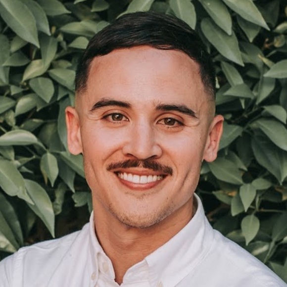 Profile Picture of Nicholas Hartley (@nickbh1234) on Poshmark