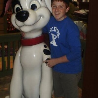 Profile Picture of Nicholas Melnyk (@nickmariomelnyk) on Twitter