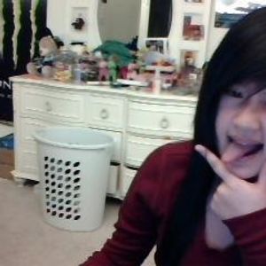 Profile Picture of Cindy Phan (@cindytheshortie) on Myspace