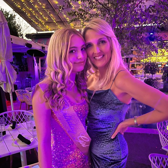 Profile Picture of Lisa Nietfeld (@lisabilleaud) on Poshmark