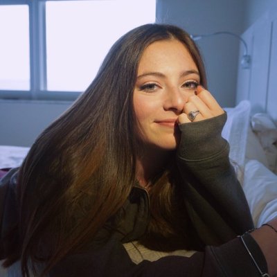 Profile Picture of Ash (@ashley_korman) on Twitter