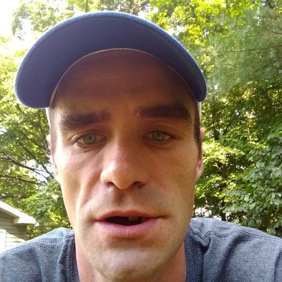 Profile Picture of Charles Letts iii (@charlesletts7) on Poshmark