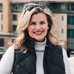 Profile Picture of Whitney Sage (@whitneystonegalleriausa) on Instagram