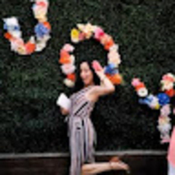 Profile Picture of Atzimba Yepez (@atzimbayepez) on Poshmark