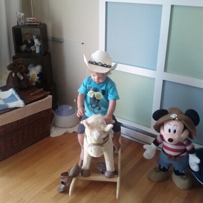 Profile Picture of Clément Coulombe (@lamoureux53) on Twitter