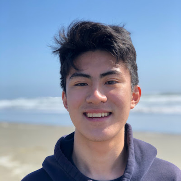 Profile Picture of Christopher Mak (@brainbat) on Poshmark