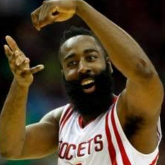 Profile Picture of Hannah Battles (@hbattles) on Poshmark