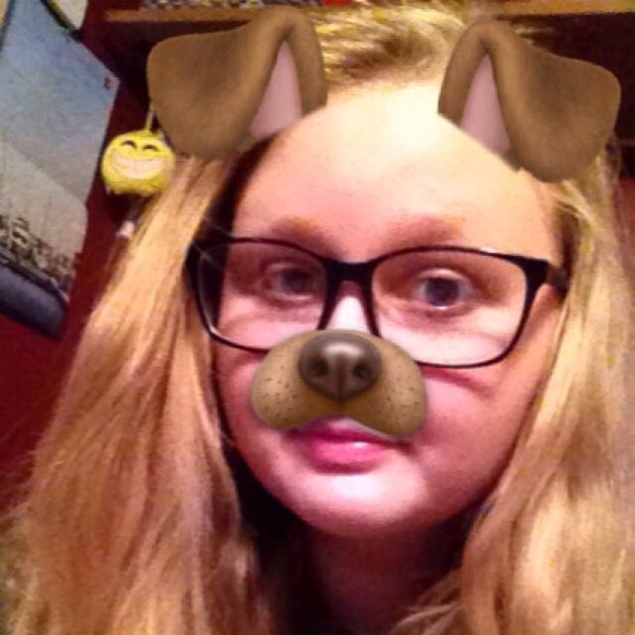 Profile Picture of Mazie Keeney (@camobaby2020) on Poshmark