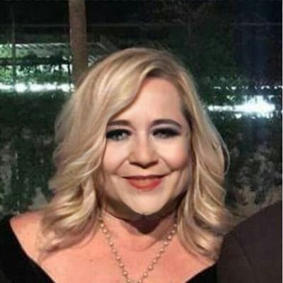 Profile Picture of Lorena Madrigal (@tazitadechocola) on Twitter