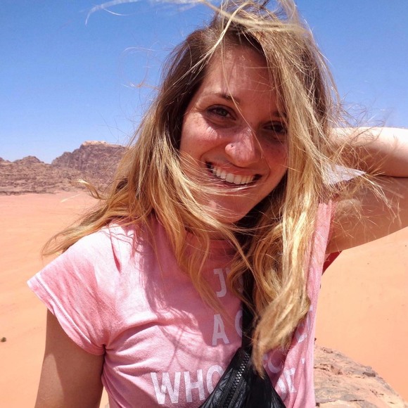 Profile Picture of Heather Solomon (@hs13j) on Poshmark